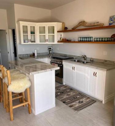 Cerritos Apartamento | 12C Amazing Views, Brand New Top Floor 2BR 2BA
