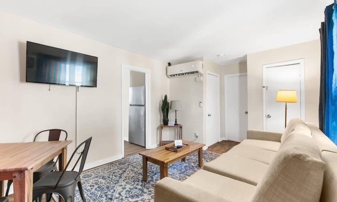 Norwood Casa | 12th Ave The Bricks - Unit 1