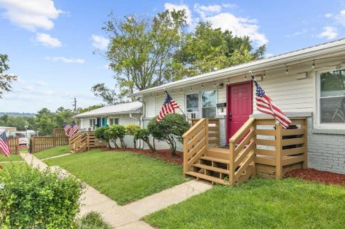 Norwood Casa | 12th Ave The Bricks - Unit 7