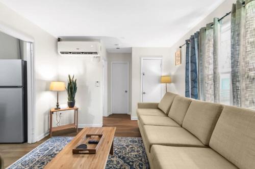 Norwood Casa | 12th Ave The Bricks - Unit 3