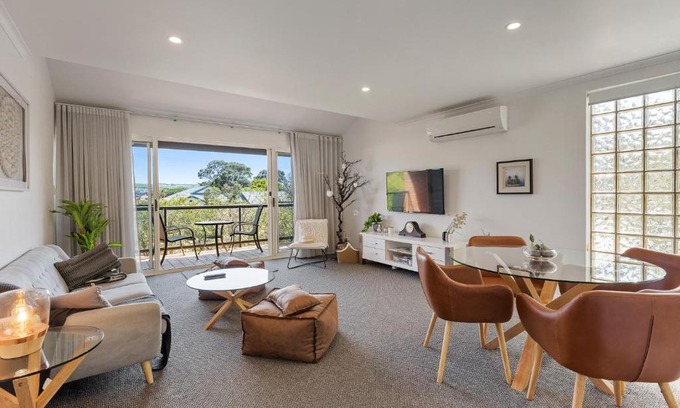 Encounter Bay Casa | 13 47-48 Franklin Pde - Linen Included - Waterfront