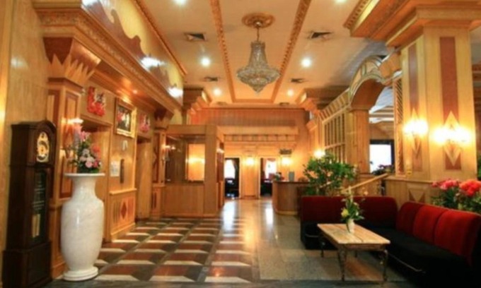 Nonthaburi Hotel | 13 Coins Ngamwongwan Hotel