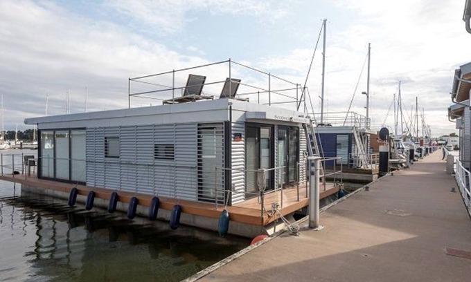 Kroeslin Alquiler De Eote | 13. Hausboot Zudar 50 m² - Hausboot Zudar