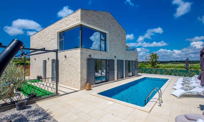 Nova Vas Villa | 130 m² Villa ∙ 3 habitaciones ∙ 8 personas