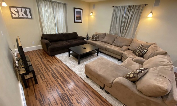 Cottonwood Heights Apartamento | 1300 sq foot private apartment for a world class Utah ski trip!
