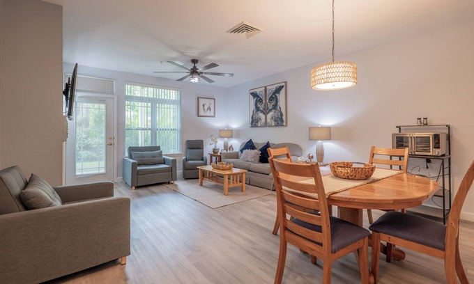 Delavan Lake Condominio | 131- Suite para discapacitados