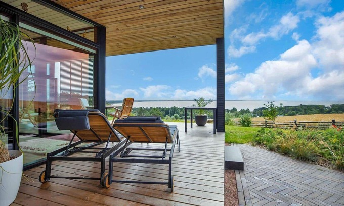 Lumsas Casa | 13380 Nykøbing Sj - Bag Møllen 2