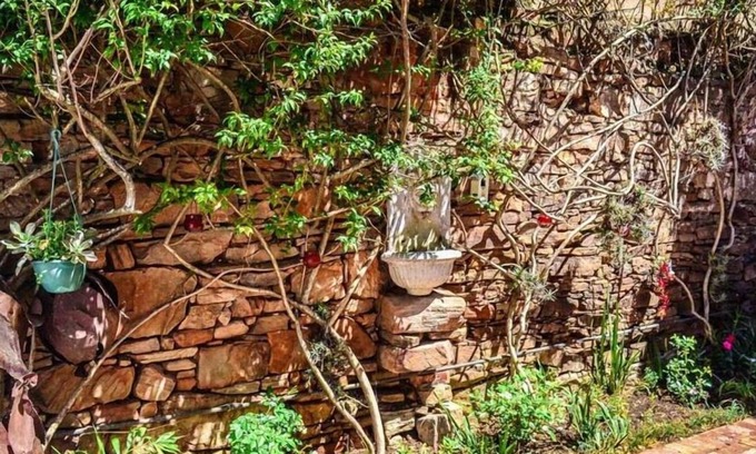 Grahamstown Casa | 137 High Street Guest House