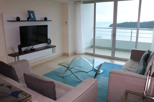 Playa Bonita Village Apartamento | 13B Spectacular Oceanview Resort Lifestyle Panama