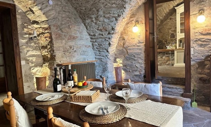 Faugeres Casa | 13th-century Stone House in Southern France.