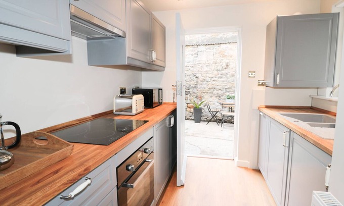 Corbridge Cabaña | 14 Front Street, CORBRIDGE