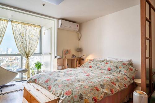 Nonhyeon-dong Apartamento | 14 Hugh and House - Hakdong Park, 30sec to Hakdong Station