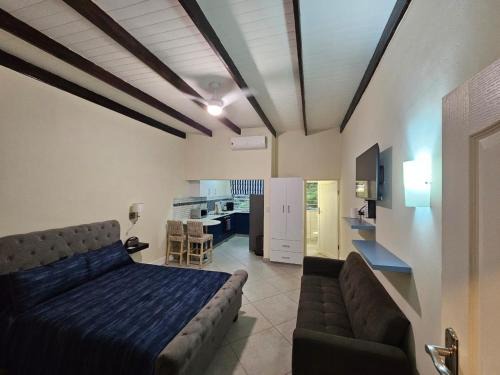 St. Lucia Apartamento | 14 Manzini Chalets -Flamingo Cove