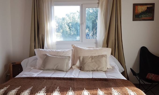 Playa Bonita Casa | 14 Minutes to Cerro Catedral. Two Bedroom condo with outdoor grill
