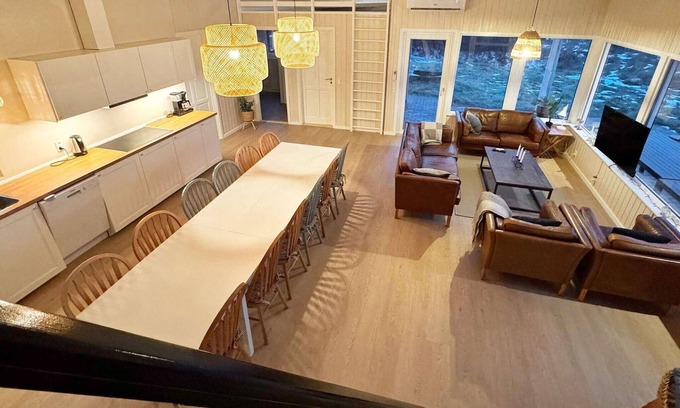 Trend Casa | Elegante casa de vacaciones en Logstor con piscina