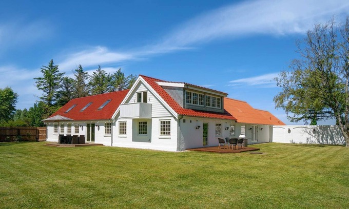 Lokken Casa | 14 person holiday home in Løkken