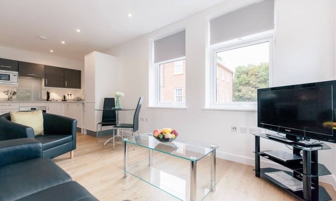 Leatherhead Apartamento | 14 Swan House -1 bedroom apartment