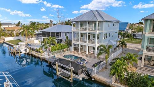 South Island Casa | 143 Catch and Relax- 5BR Home with Pool & Spa! home