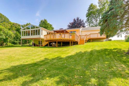 Ionia Casa | 1440 Getaway with Yard and Deck about 16 Mi to Rochester
