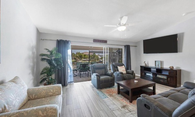 South Gulf Cove Casa | 14400 Fort Myers