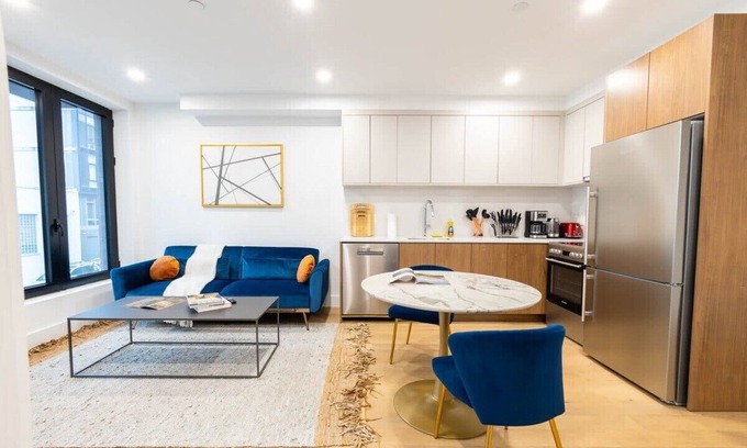 Greenpoint Apartamento | 149BK-202 New Condo 1BR in Prime Greenpoint