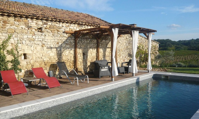 Bagnols-sur-Ceze Casa | Casa de campo del siglo 14, piscina privada, 260 m², decoración contemporánea! tranquilo!