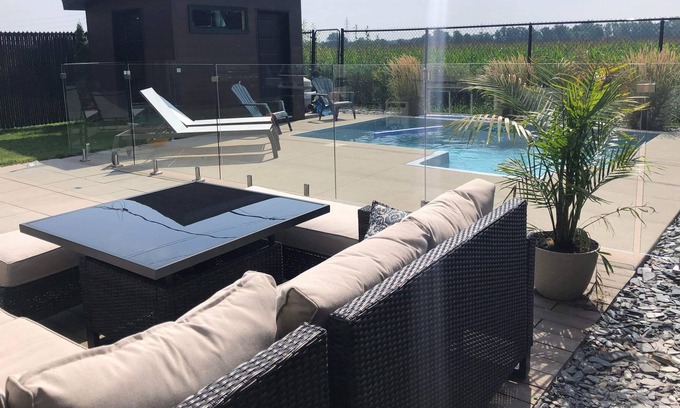 Carignan Casa | 15 min from dix-30, close to Montreal, quiet area with heated inground pool.