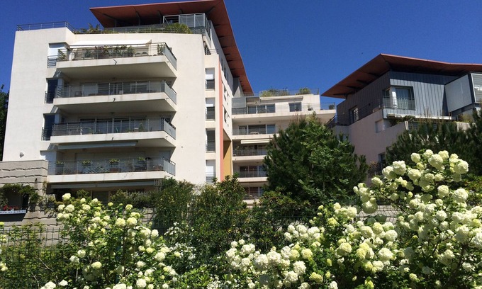 La Lironde Apartamento | A 15 min de las playas - bellamente amueblado para 6-8 personas - 111m2-aire acondicionado-terraza-estacionamiento