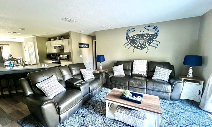 Indian Trails Casa | 15 Min to Beach - Hot Tub - Game Room - Fire Pit - Near: St. Augustine / Flagler