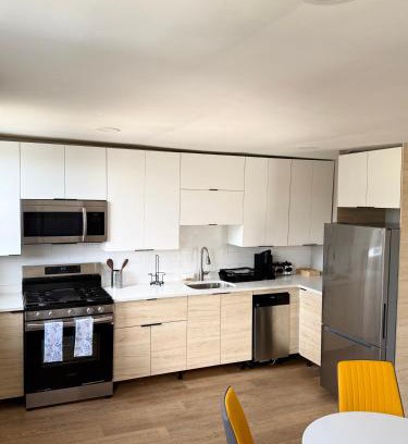 West New York Apartamento | 15 mins to NYC-Great Apartment Great for Family