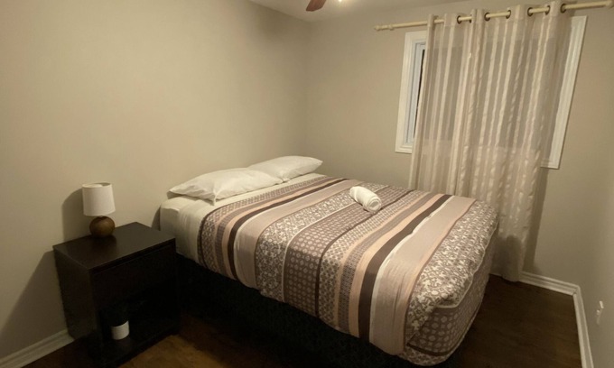 Amherstview Casa | 15 minutes away from downtown and Thousand Island Ferry
