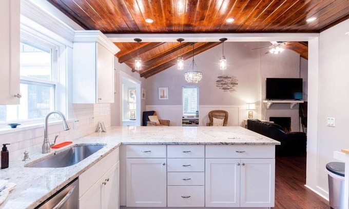 North Forest Beach Casa | 15 Sandpiper Street - The Surfing Sandpiper, 3 Bedroom Home with Oasis Back Yard