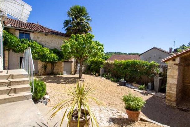 Champagnac-de-Belair Casa | 150 m² Casa ∙ 5 habitaciones ∙ 10 personas