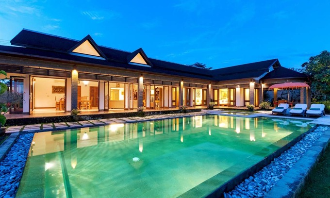 Kemenuh Villa | 1500 m² Villa ∙ 3 habitaciones ∙ 6 personas