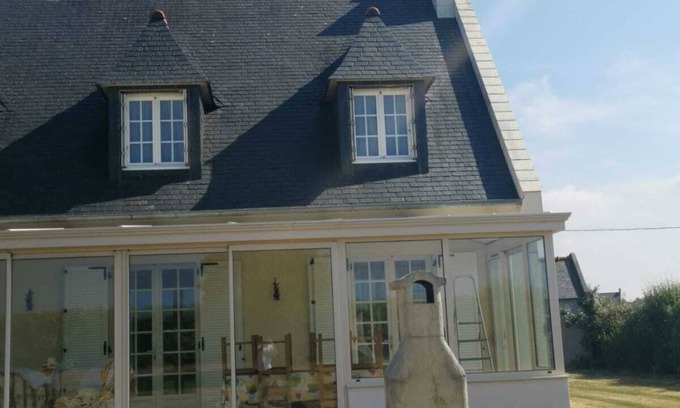 Kerlouan Casa | 150m2 à 100m de la Plage de Boutrouilles
