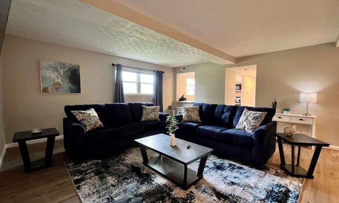 Middletown Condominio | 1520 K Bonita · Middletown Apartment 2 BED w FREE Private Laundry