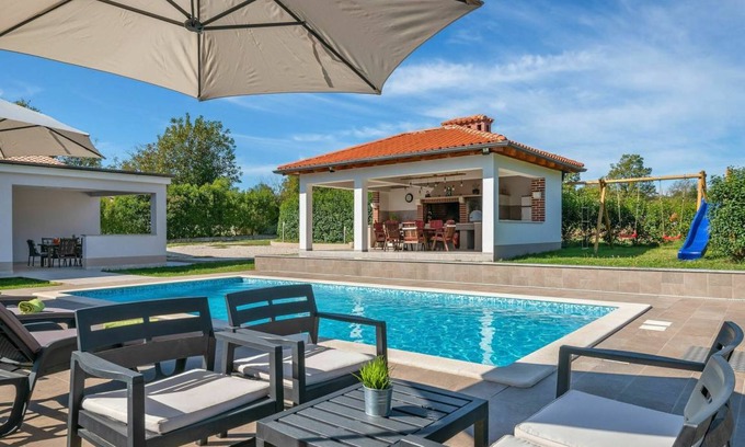Prodol Otro | 154 m² Alojamiento ∙ 3 habitaciones ∙ 8 huéspedes