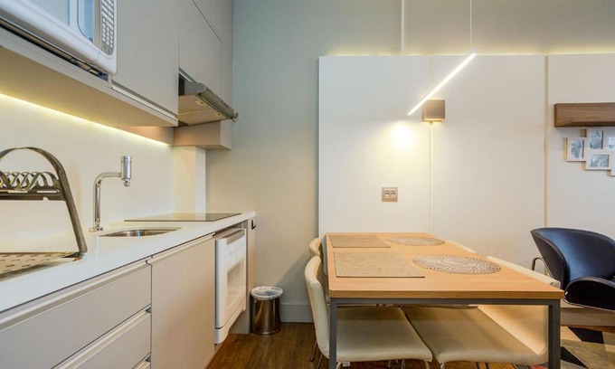 Batel Apartamento | 1566 Luxuoso Apto Stay Batel - CWB