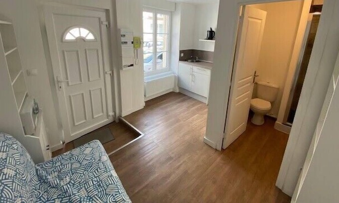 Saint-Jean Eudes Saint-Gilles Apartamento | 15m² for 2 near the Castle and the Port of Caen!