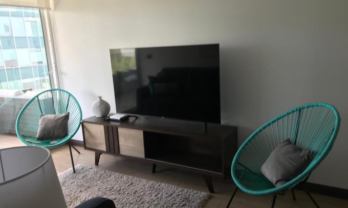 Santiago Apartamento | 16 Metros ,costado Clinica las Condes , hasta 5 personas