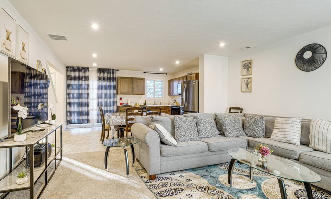 Shepherdsville Casa | 16 Mi to Louisville: Pet-Friendly Getaway!