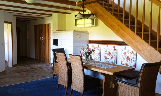Bugewitz Apartamento | 160 square meter vacation apartment for 5 people near the Szczecin Lagoon in a quiet location.