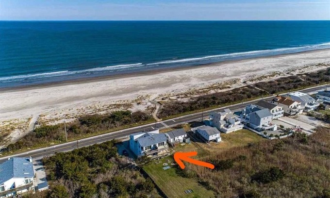 Dennisville Casa | 1604 Landis Avenue South
