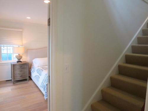 Centerville Casa | 161 Bay Lane Centerville Cape Cod - Bay Breeze