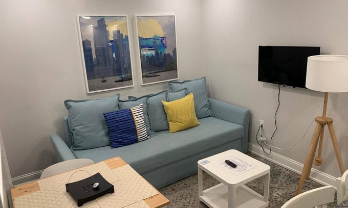 Industry Apartamento | 1631 2D · Invitado 1bed Apt.-20 min a NYC / Parking Disp.