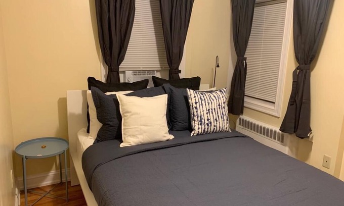 Industry Apartamento | 1631 5B · Magnífico apartamento de 2 camas.- 20 minutos a Nueva York / Estacionamiento disponible.
