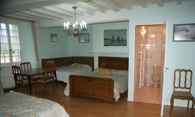 Saint-Meloir-des-Ondes Casa | Casa del siglo 16