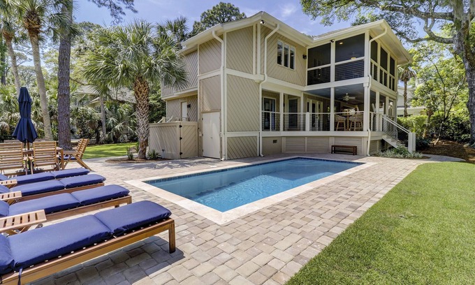 Oceanside Casa | 17 Green Heron - 3rd Row (93 yard walk) to the Ocean and a Private Pool