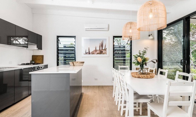 Northern Rivers Cabaña | #17 Songbird Tallow beach houses 2 bed 3 bath