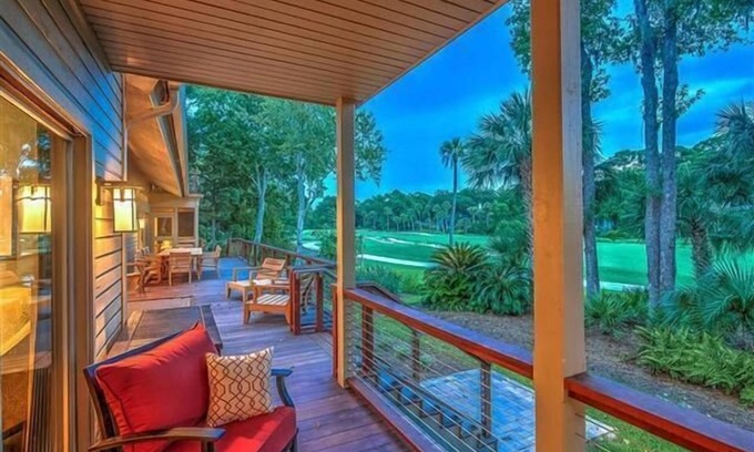 Oceanside Villa | 17 South Live Oak at The Sea Pines Resort